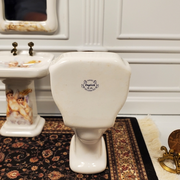 Rachel Munday Hand Decorated English Miniature Cherb Bathroom Set Extremely Rare - Picture 9 of 11